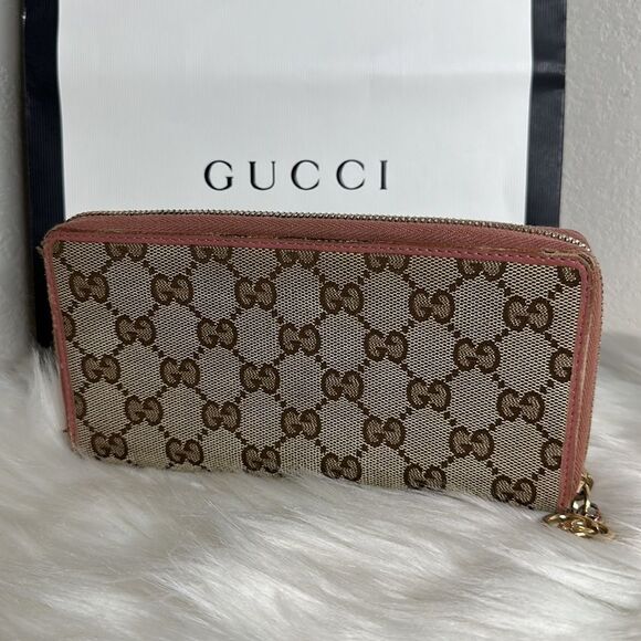 💯Authentic Gucci Zipped Around Long Wallet🍀 - Picture 16 of 17
